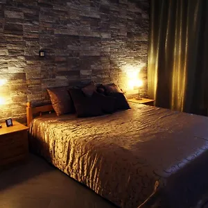  Apartmán Citihost Karoly Koerut